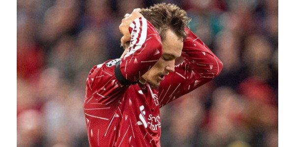 Drie spelers van Liverpool, die elk meer dan 100 miljoen euro hebben gekost, presteren onder de maat Drie spelers van Liverpool, die elk meer dan 100 miljoen euro hebben gekost, presteren onder de maat